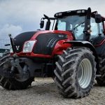 Valtra trekkers