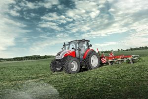 STEYR® verbetert het aanbod van utility tractoren