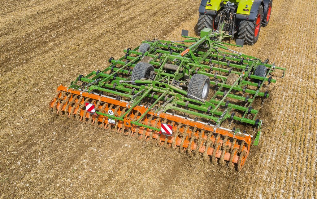 Cobra-2TX cultivator Amazone