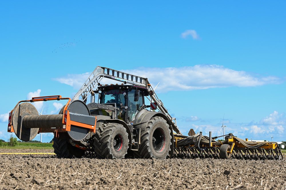 Oerdegelijke jubileum editie: Claas Axion 830